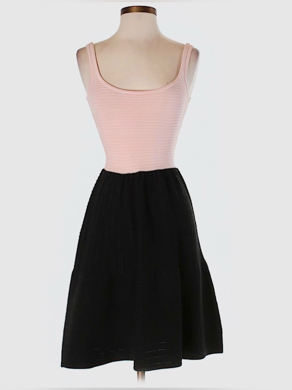Victoria’s Secret *Light Pink/Black Colorblock* Skater Dress